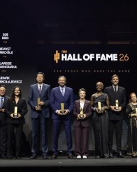 开云-第五位入选FIBA名人堂的中国球员，中国篮协发贺信致敬王治郅